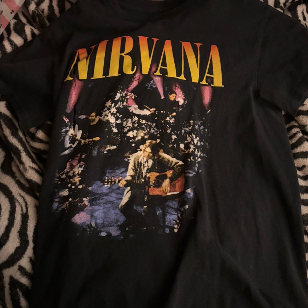 Nirvana Tee, Unplugged in NY
